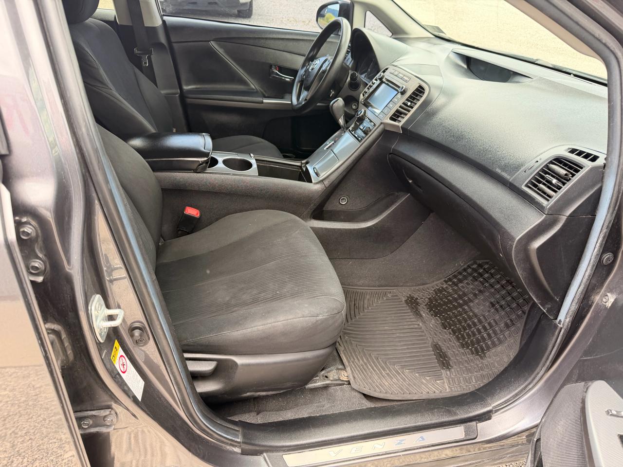 Toyota Venza 4dr Wgn I4 AWD XLE (Natl) 2015