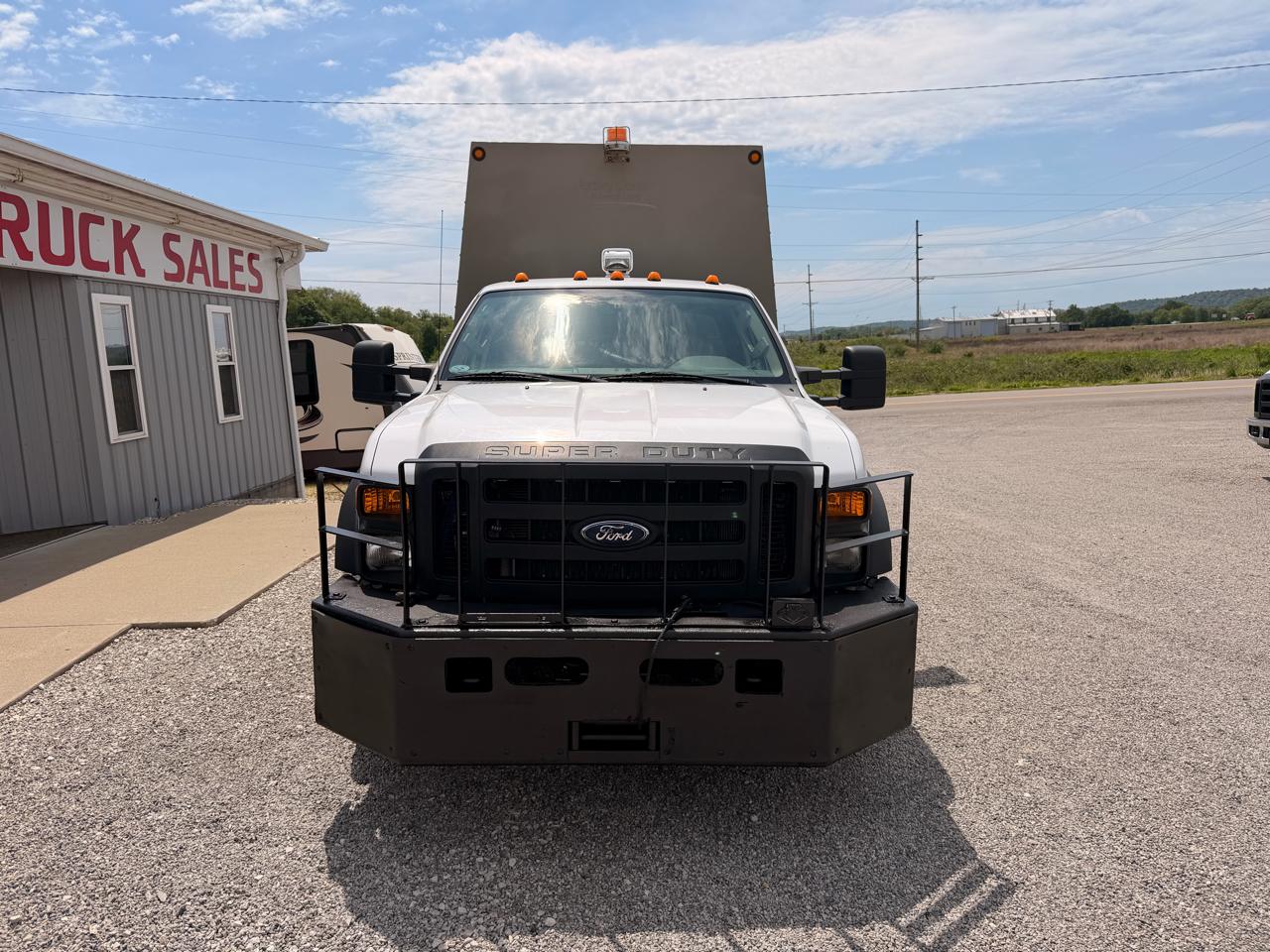 Ford Super Duty F-450 DRW 4WD SuperCab 186" WB 84" CA XL 2008