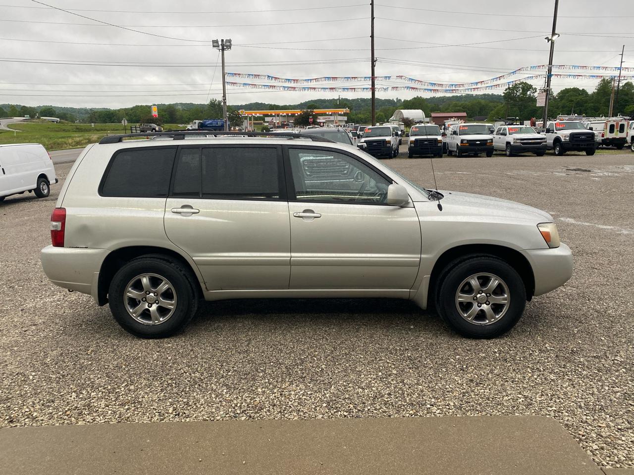 Toyota Highlander 4dr V6 4WD (Natl) 2004