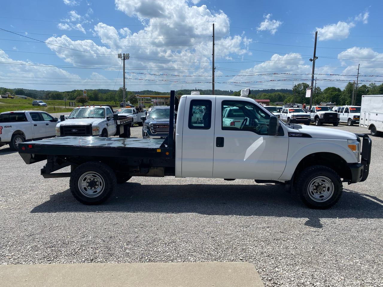 Ford Super Duty F-350 SRW 4WD SuperCab 158" XL 2012