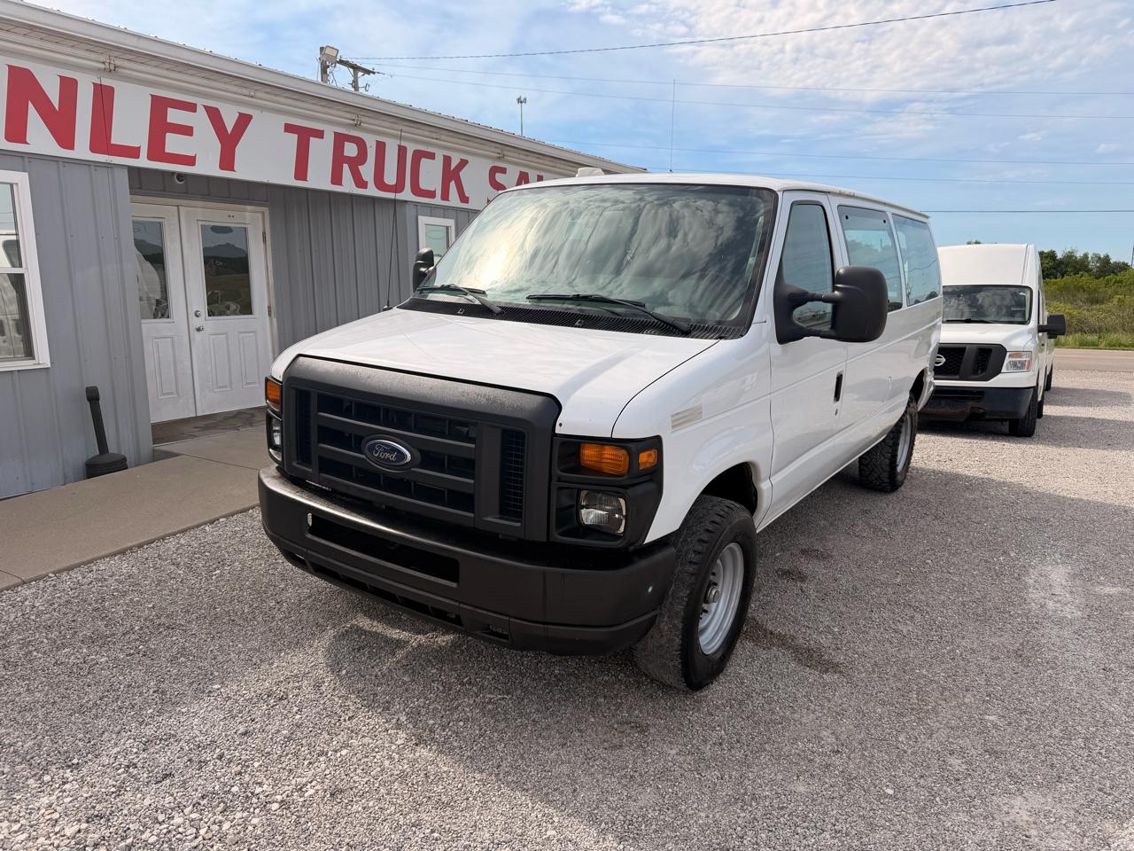 Ford Econoline Cargo Van E-350 Super Duty Commercial 2012