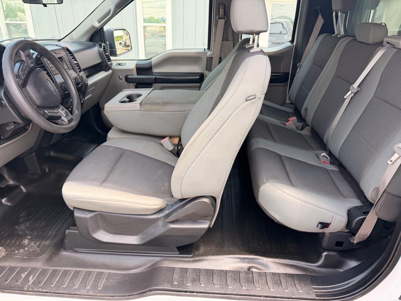 Ford F-150 XL 4WD SuperCab 6.5' Box 2020