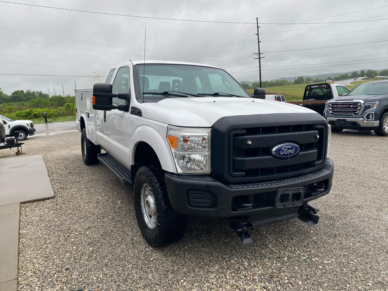 Ford Super Duty F-250 SRW 4WD SuperCab 158" XL 2016