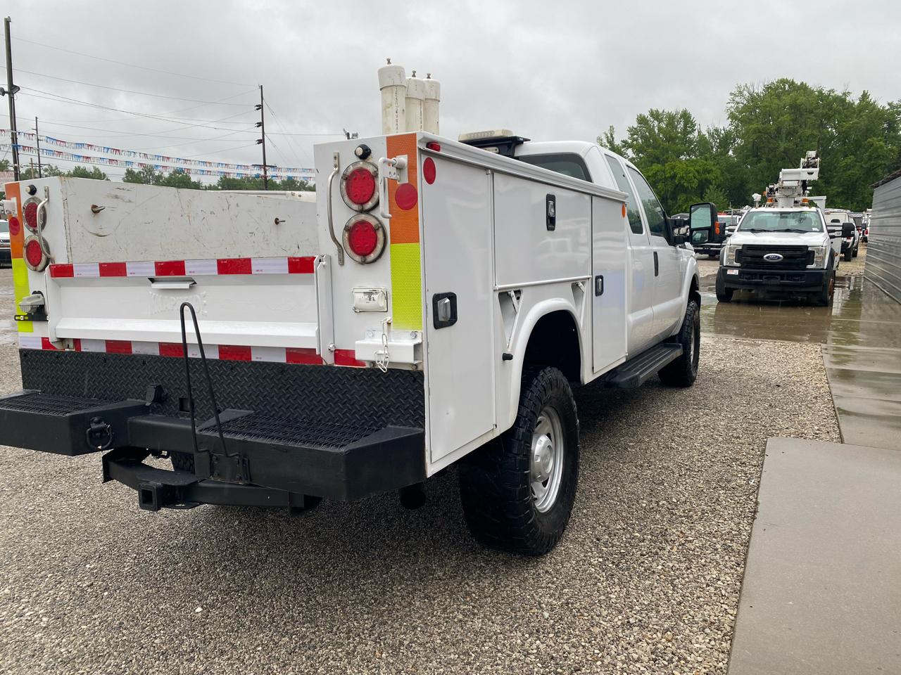 Ford Super Duty F-250 SRW 4WD SuperCab 158" XL 2016