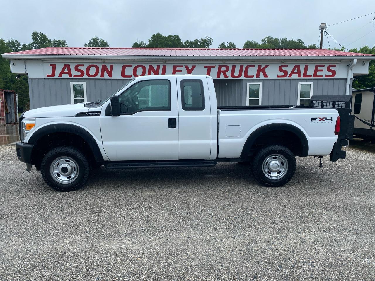 Ford Super Duty F-350 SRW 4WD SuperCab 158" XL 2012