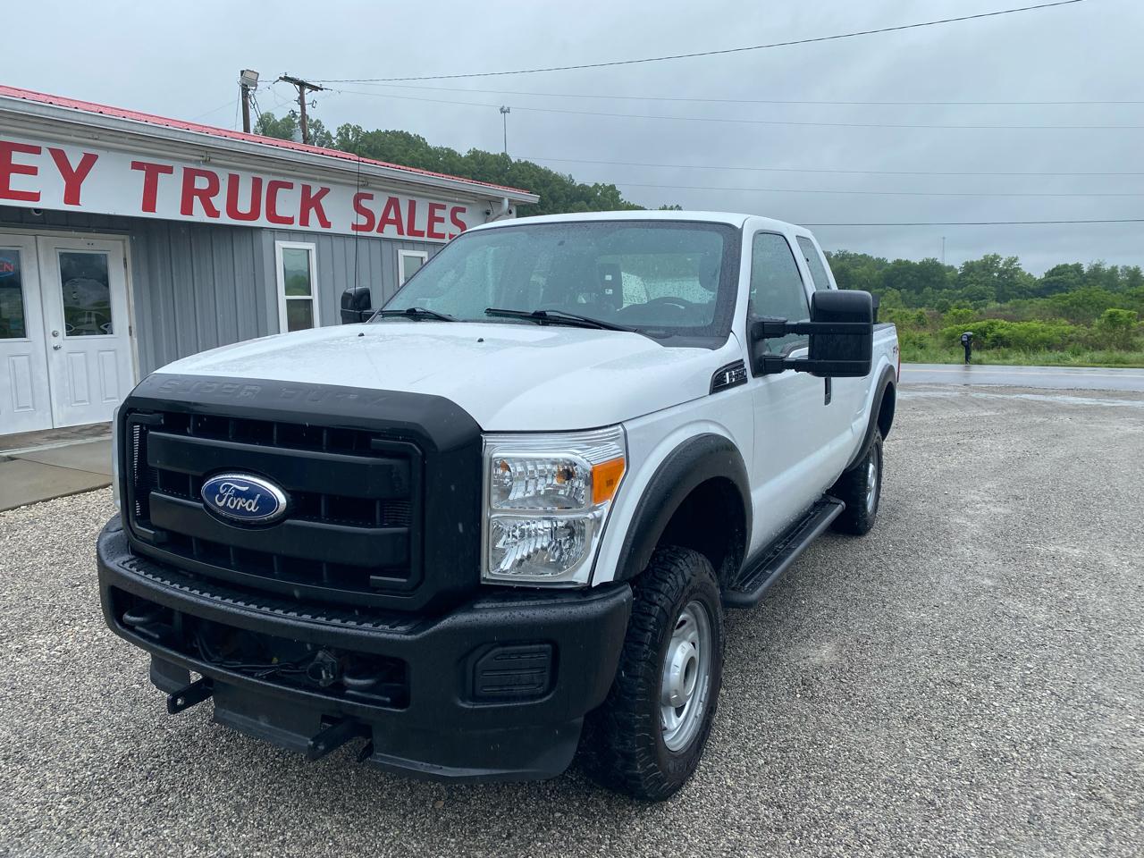 Ford Super Duty F-350 SRW 4WD SuperCab 158" XL 2012