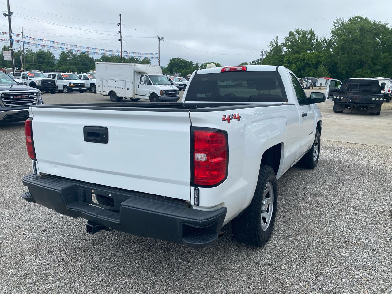 Chevrolet Silverado 1500 4WD Reg Cab 133.0" Work Truck 2018