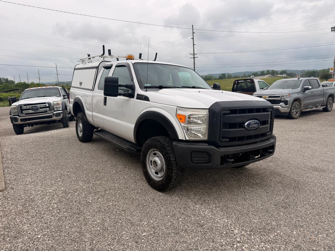 Ford Super Duty F-250 SRW 4WD SuperCab 158" XL 2012