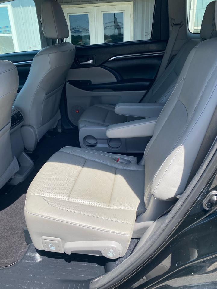 Toyota Highlander AWD 4dr V6 Limited Platinum (Natl) 2014