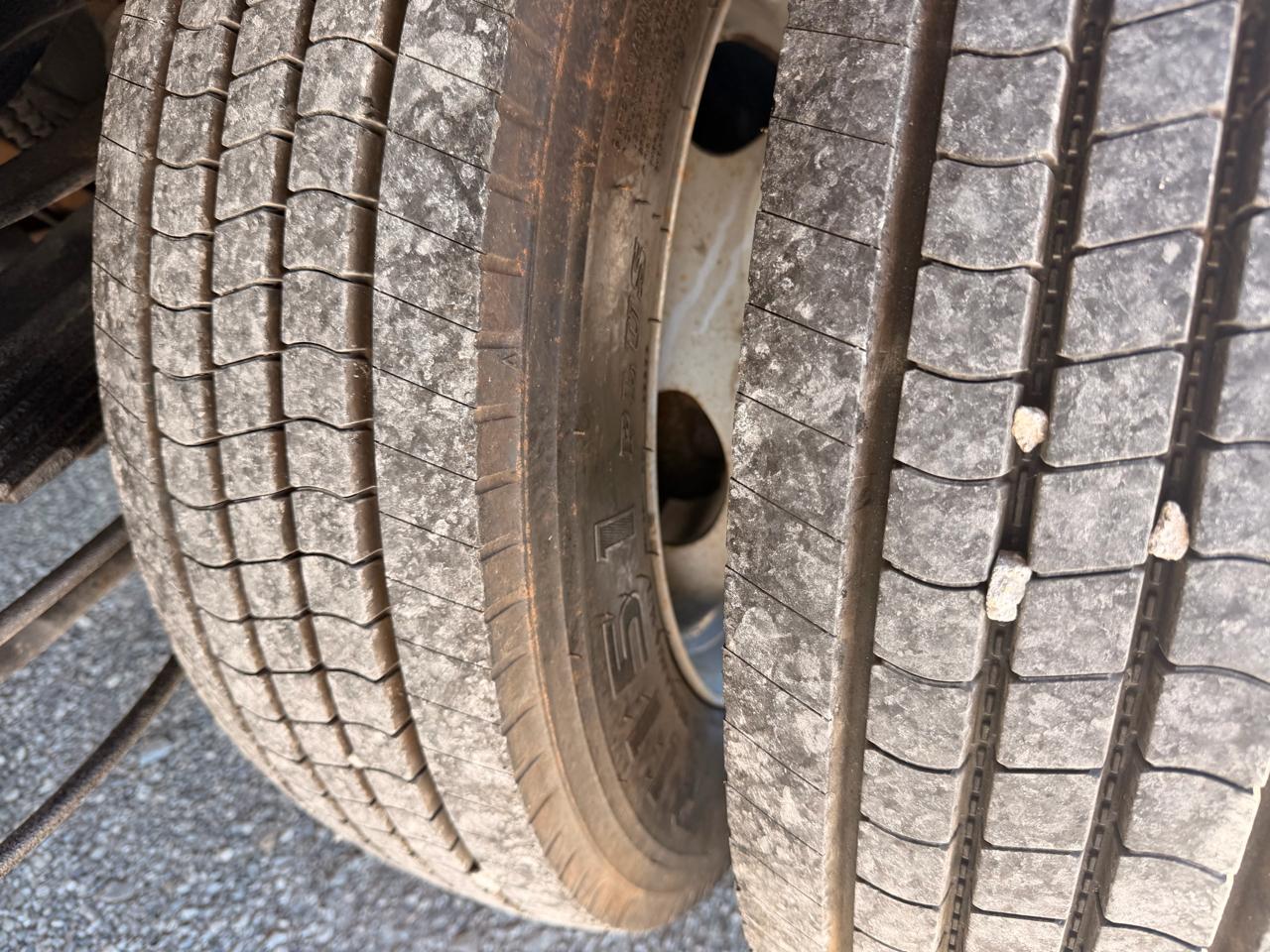 Ford Super Duty F-550 DRW XL 4WD SuperCab 192" WB 84" CA 2019