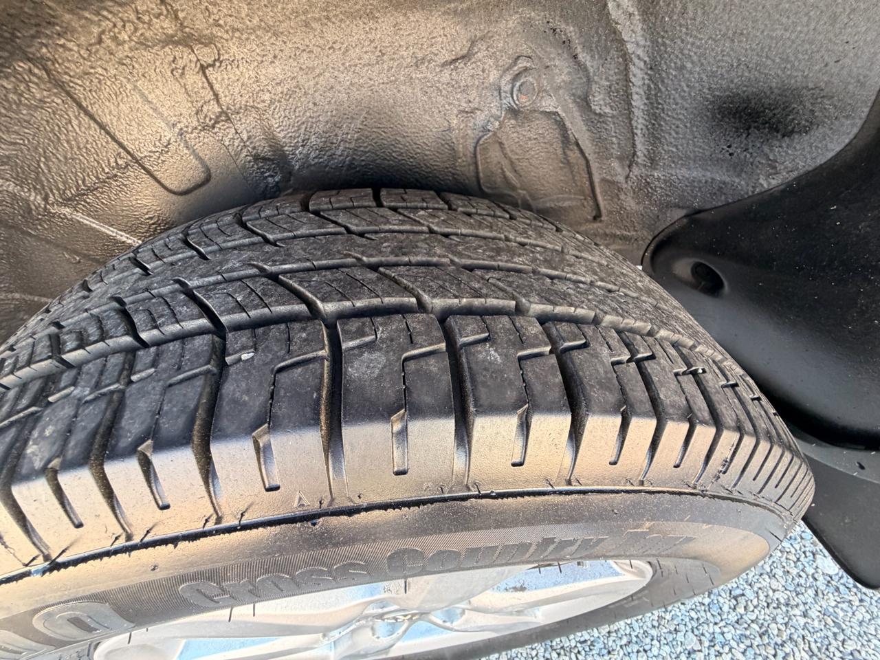 Toyota RAV4 4WD 4dr V6 5-Spd AT Ltd (Natl) 2008