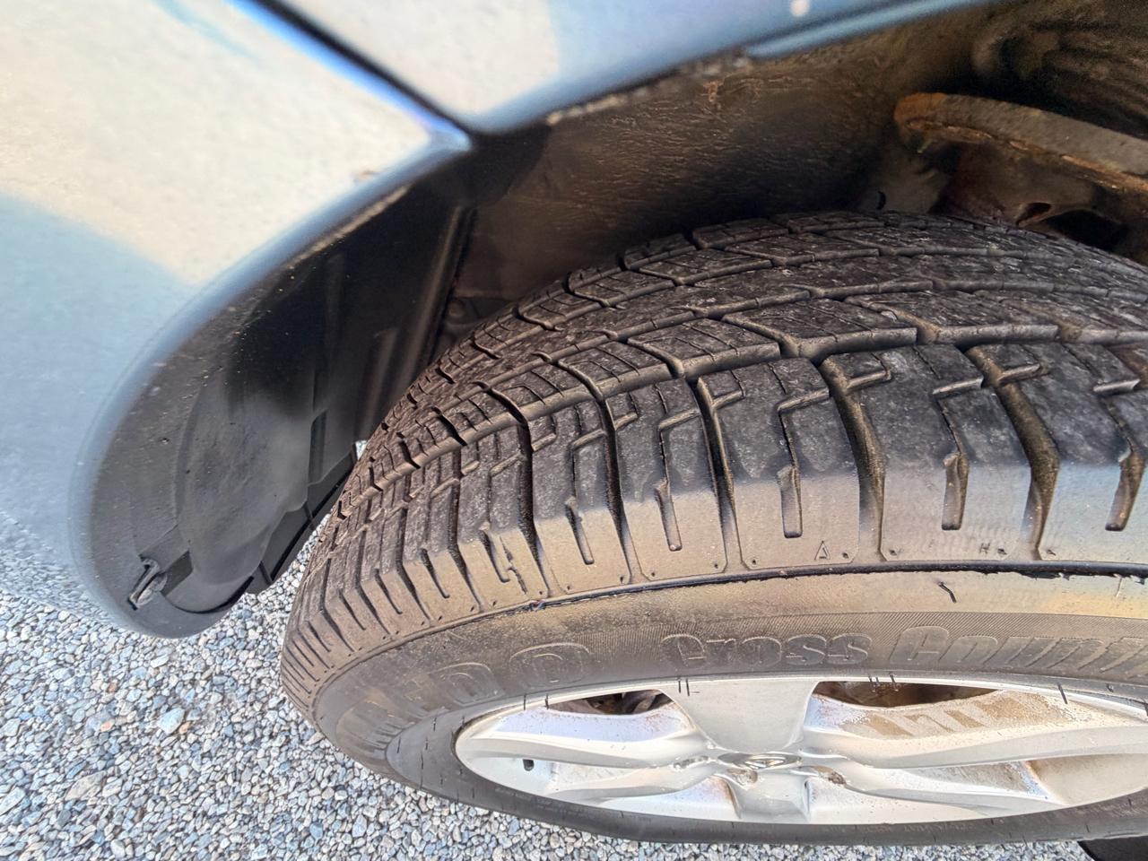 Toyota RAV4 4WD 4dr V6 5-Spd AT Ltd (Natl) 2008