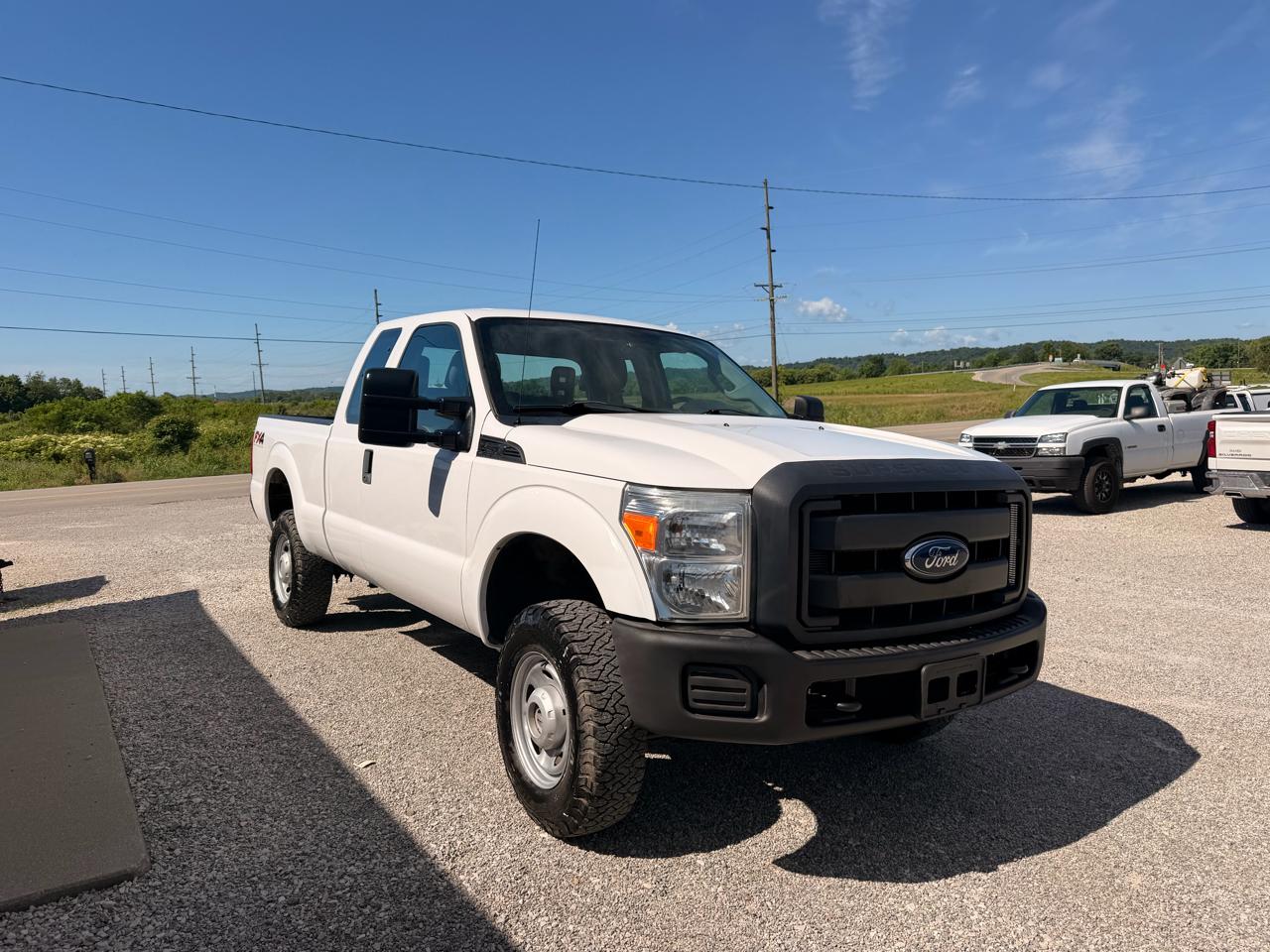Ford Super Duty F-250 SRW 4WD SuperCab 158" XL 2015
