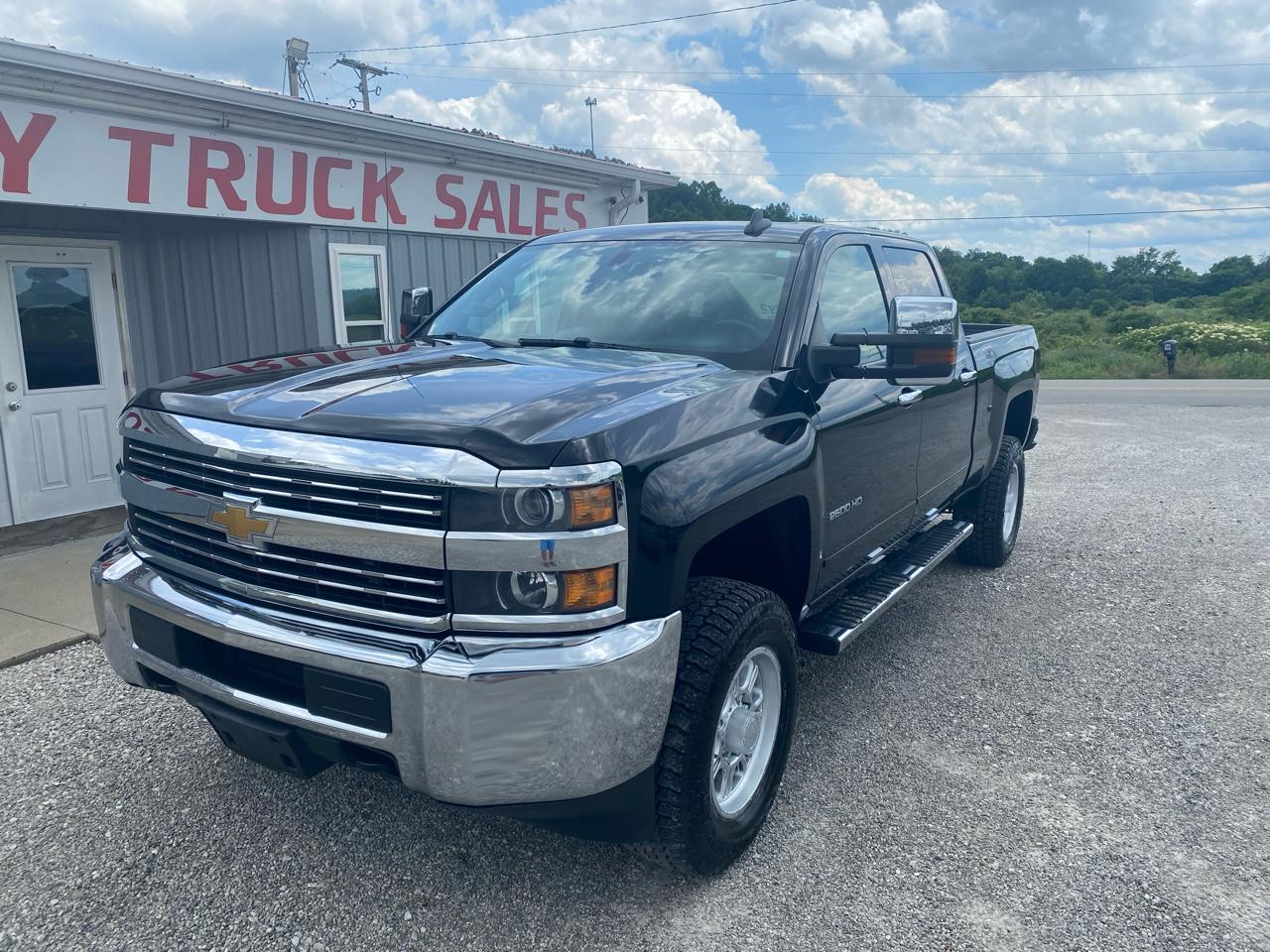 Chevrolet Silverado 2500HD Built After Aug 14 4WD Crew Cab 153.7" LT 2015