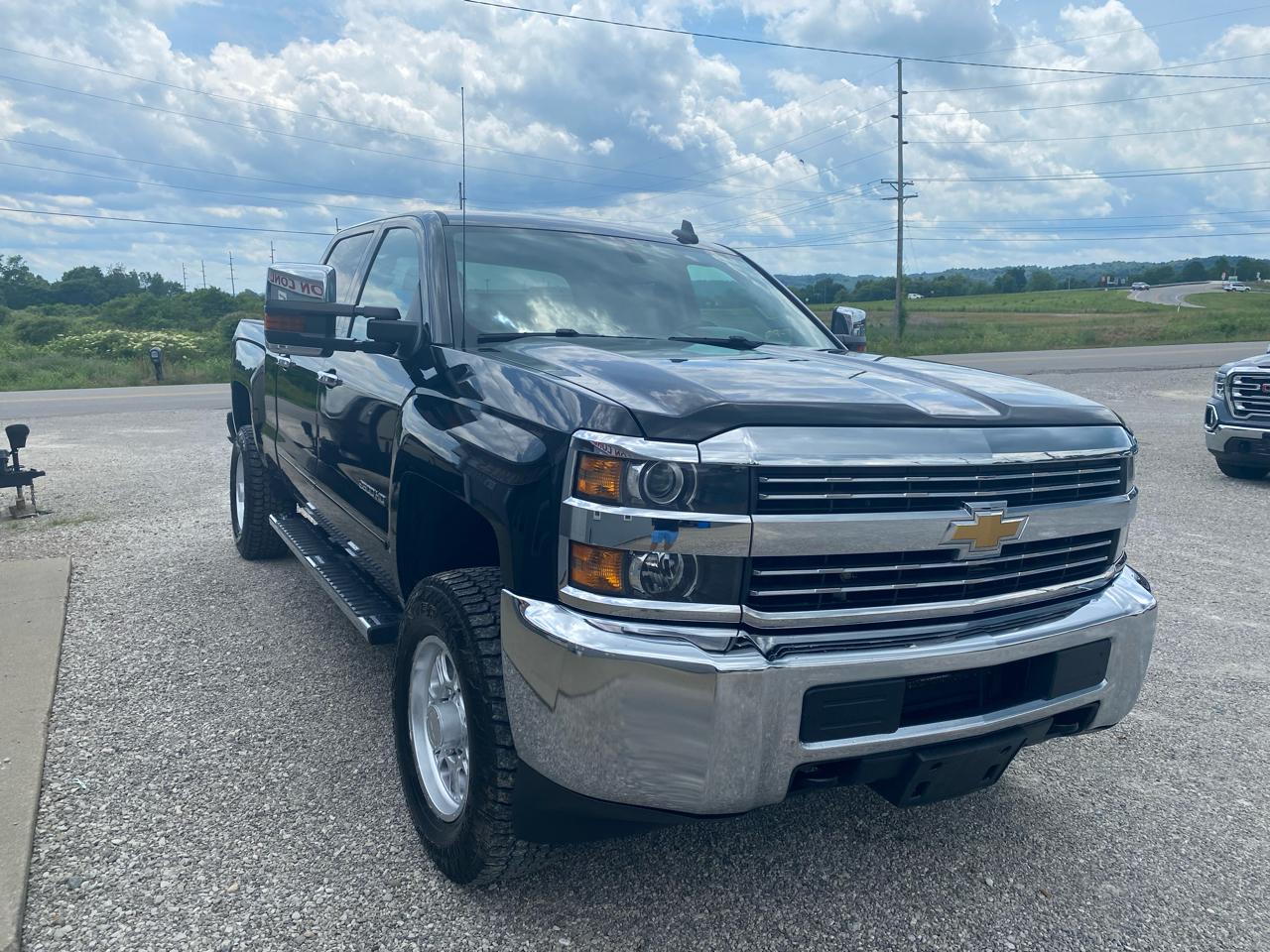 Chevrolet Silverado 2500HD Built After Aug 14 4WD Crew Cab 153.7" LT 2015