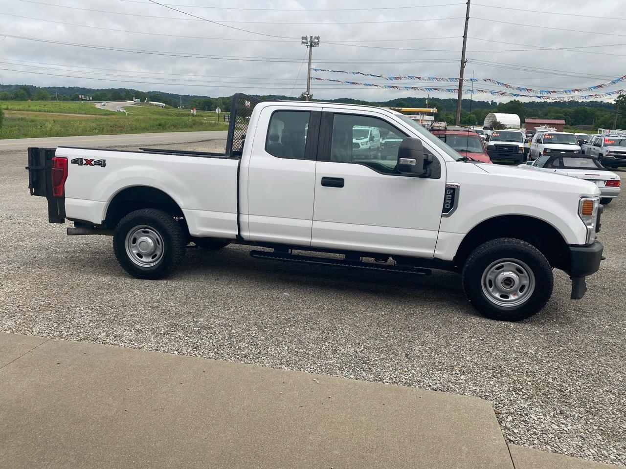 Ford Super Duty F-250 SRW XL 4WD SuperCab 6.75' Box 2020