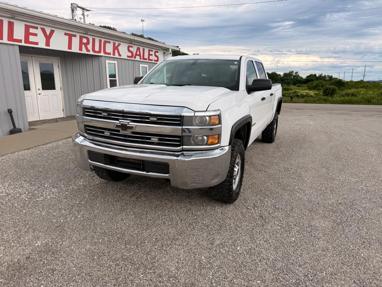 Chevrolet Silverado 2500HD 4WD Crew Cab 153.7" Work Truck 2015