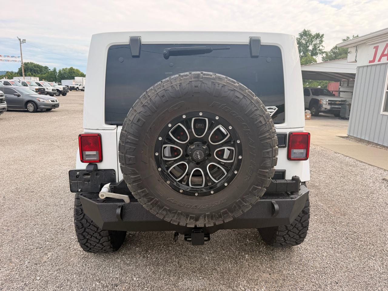 Jeep Wrangler Unlimited 4WD 4dr Altitude 2012
