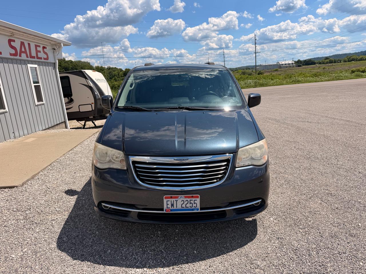 Chrysler Town & Country 4dr Wgn Touring 2013