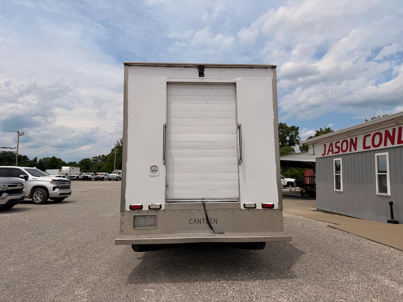 Chevrolet Express Commercial Cutaway 4500 Van 159" 2015