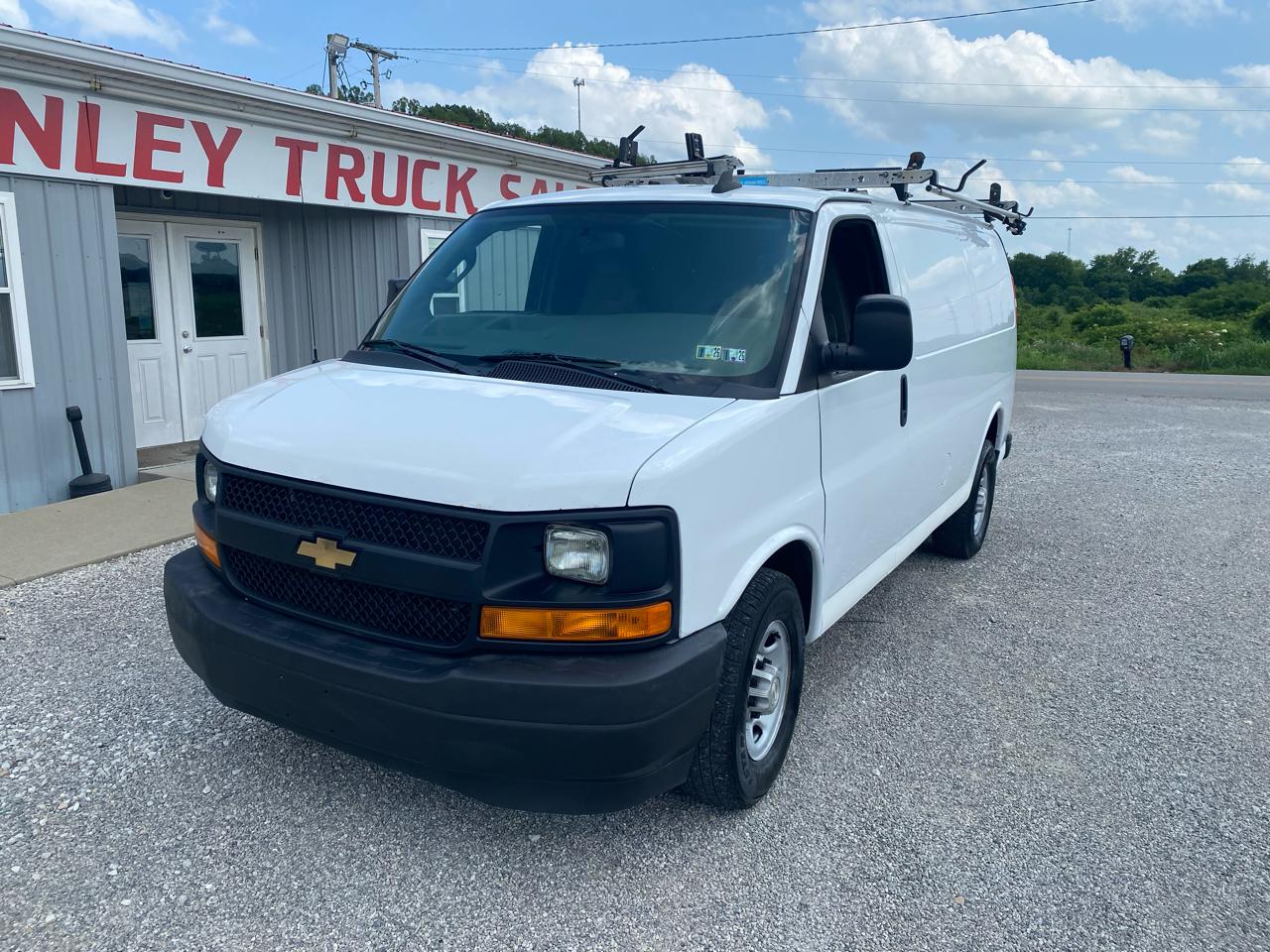Chevrolet Express Cargo Van RWD 2500 135" 2017