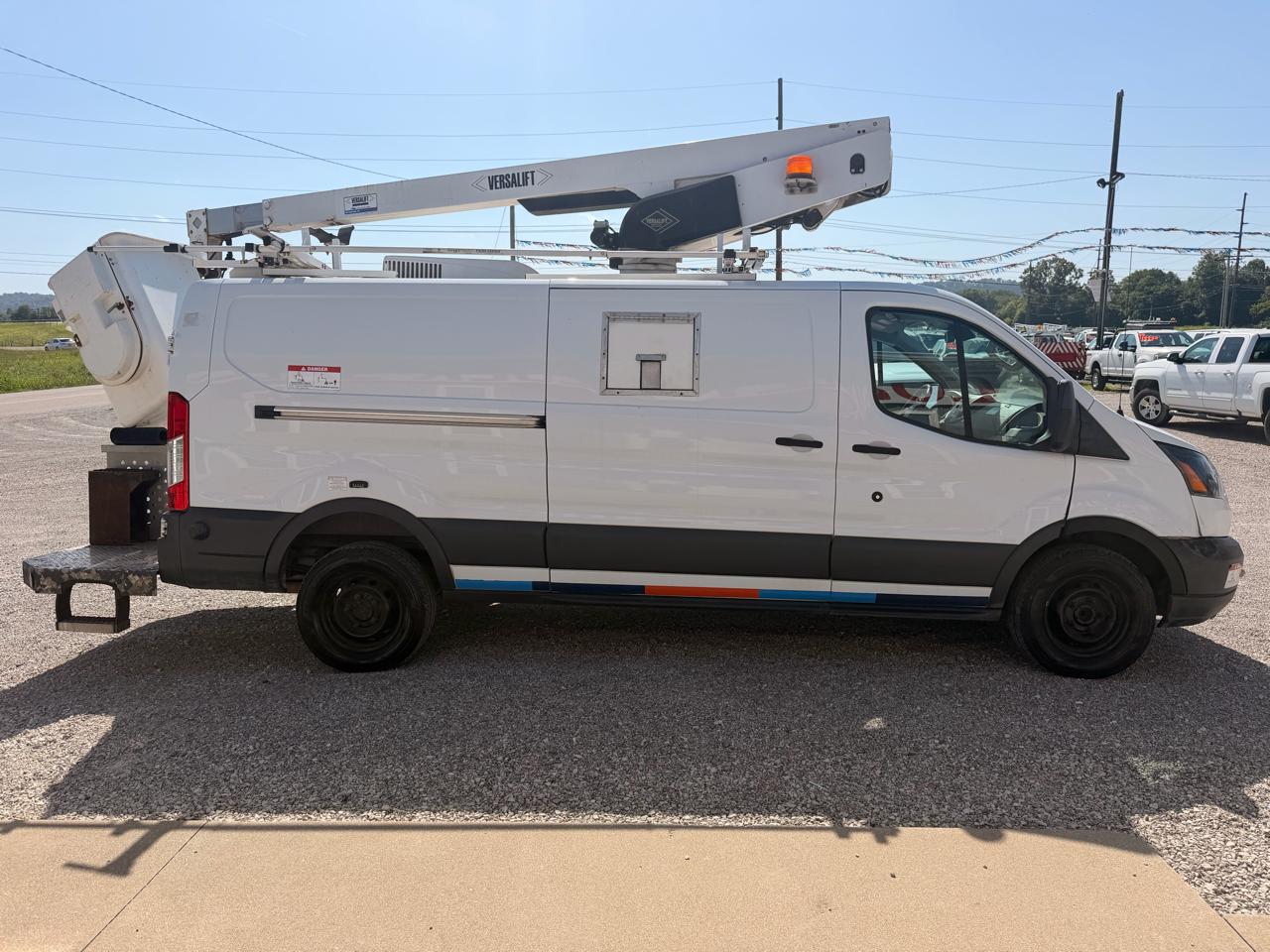 Ford Transit Van T-350 148" Low Rf 9500 GVWR Sliding RH Dr 2018