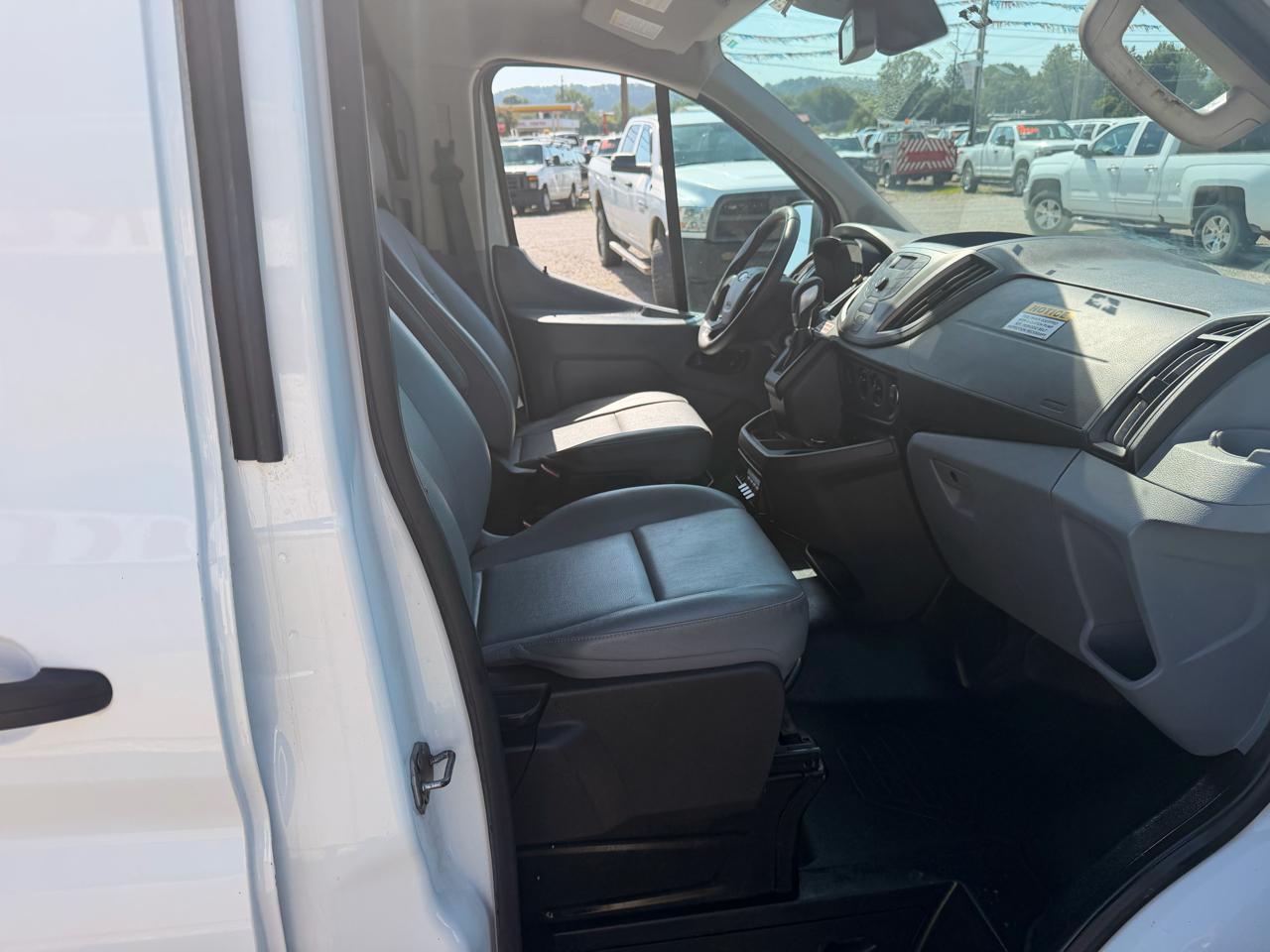 Ford Transit Van T-350 148" Low Rf 9500 GVWR Sliding RH Dr 2018