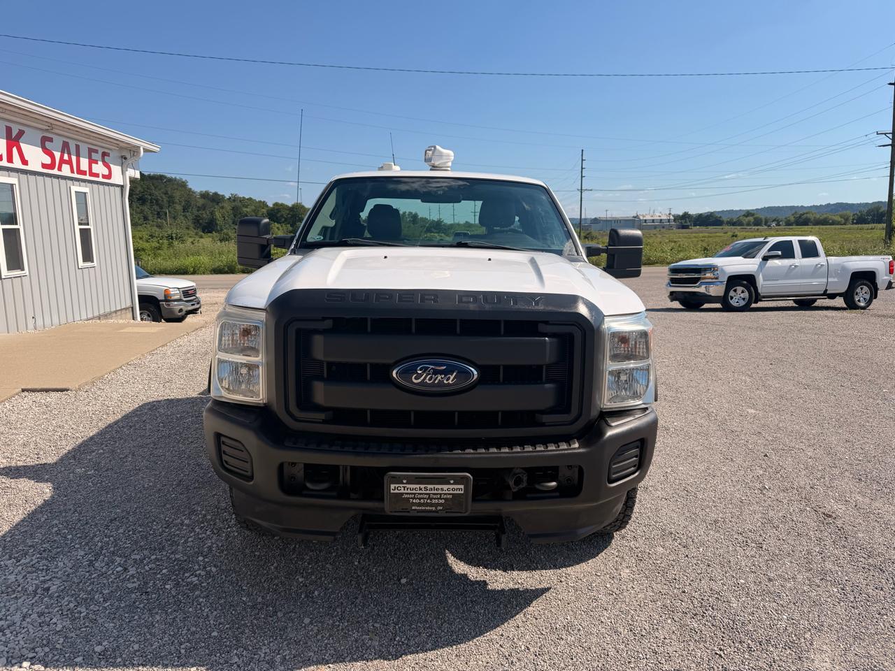 Ford Super Duty F-250 SRW 4WD SuperCab 142" XL 2012