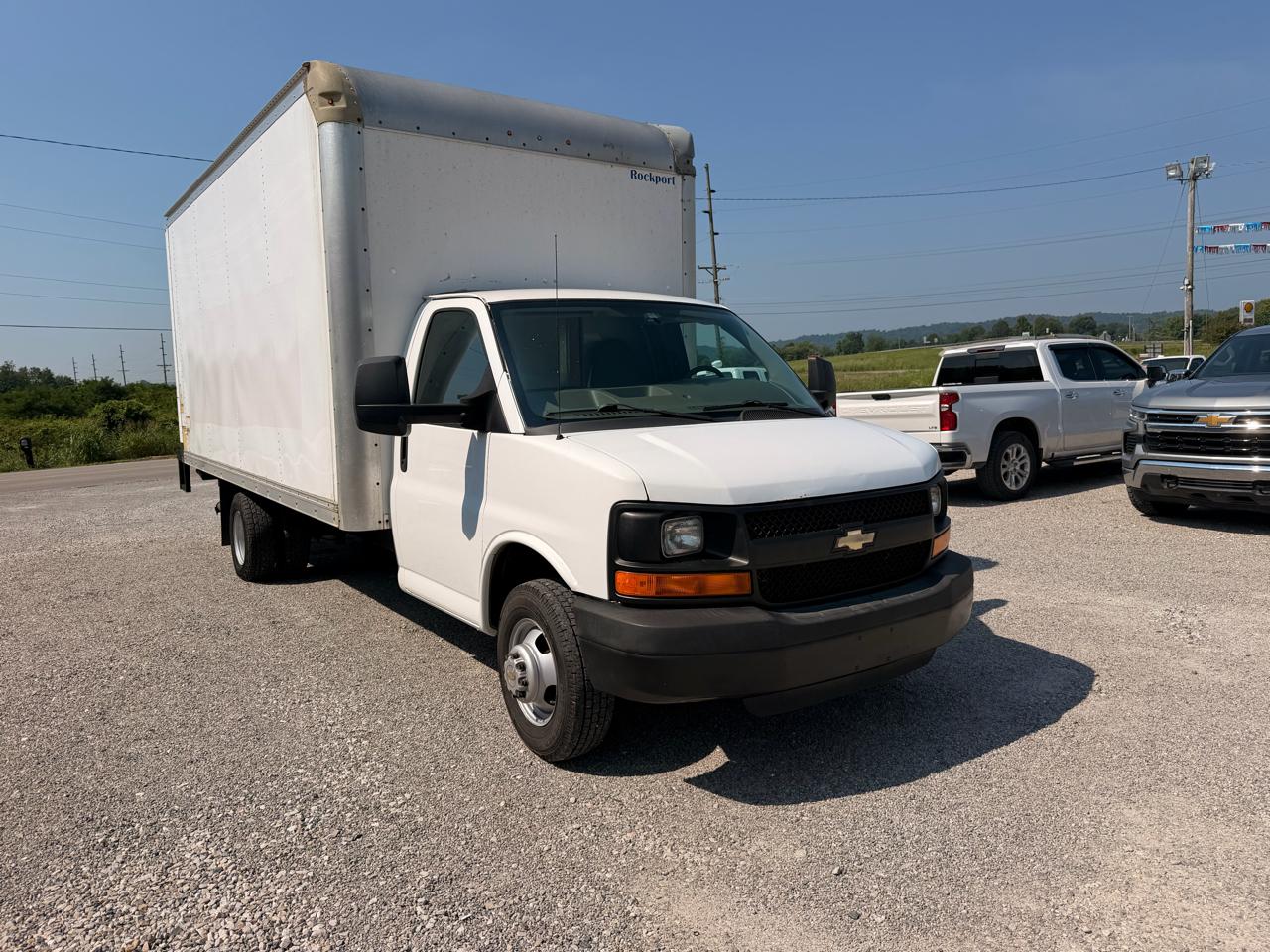 Chevrolet Express Commercial Cutaway 3500 Van 177" 2014