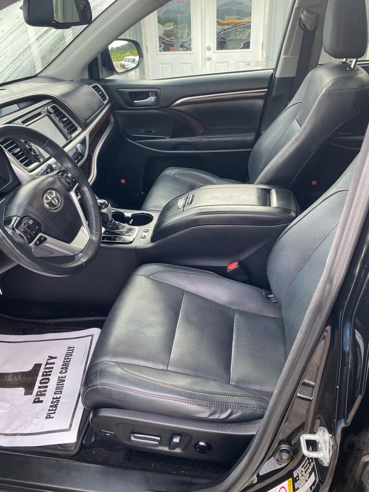 Toyota Highlander AWD 4dr V6 Limited (Natl) 2016