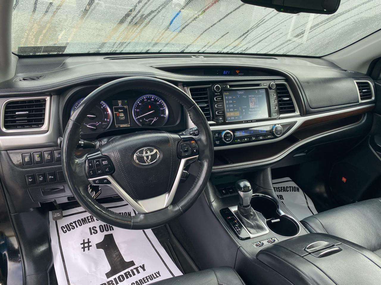 Toyota Highlander AWD 4dr V6 Limited (Natl) 2016