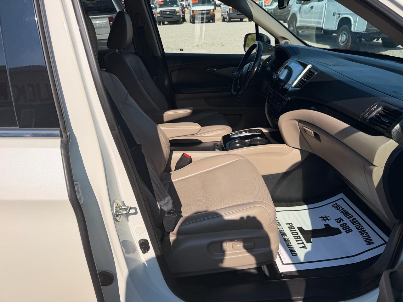 Honda Pilot Elite AWD 2017