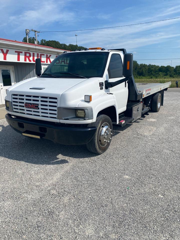 GMC TC5500 Regular Cab 2004