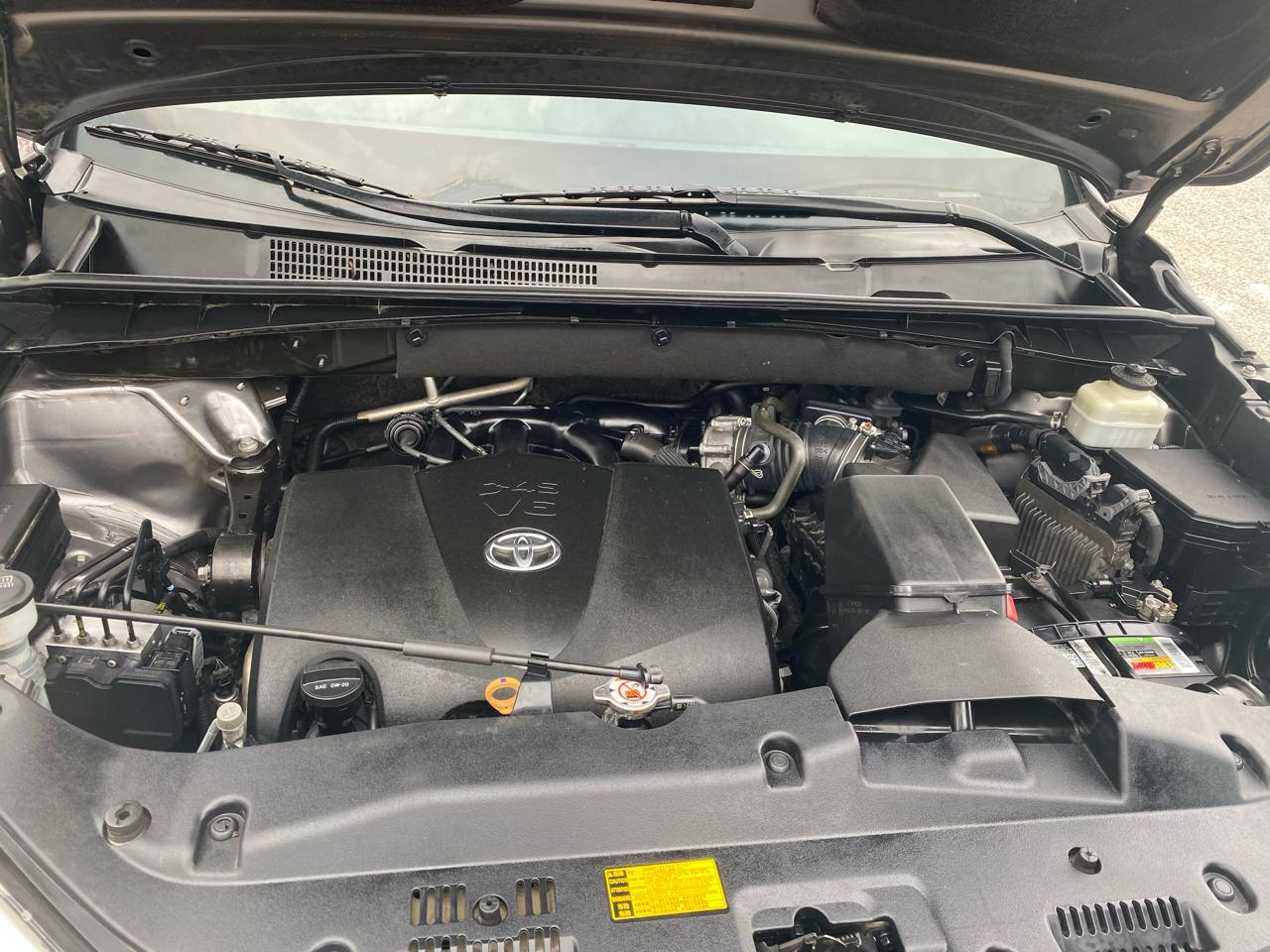 Toyota Highlander LE V6 AWD (Natl) 2018