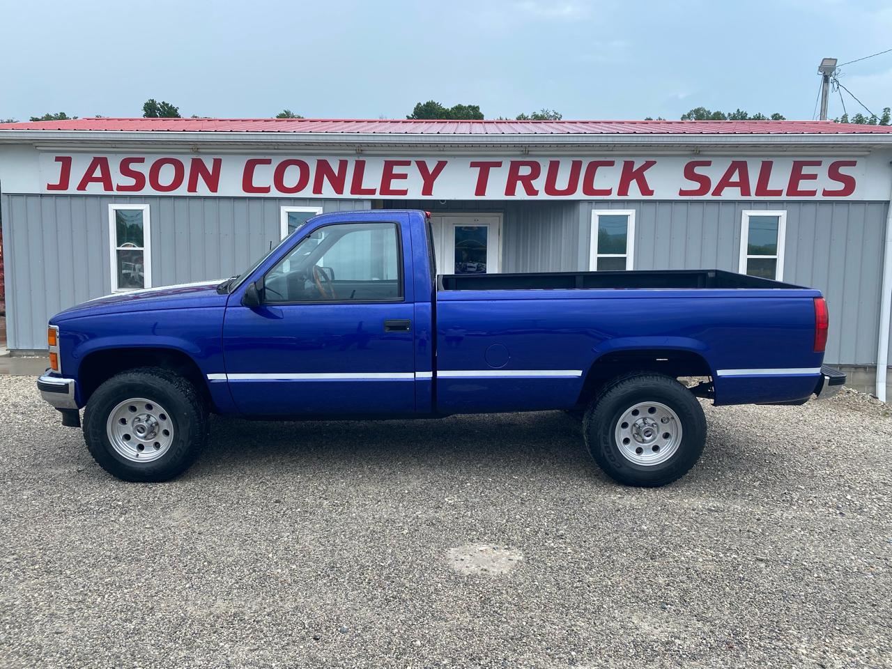 Chevrolet 1/2 Ton Pickups Fleetside 117.5" 4WD 1989