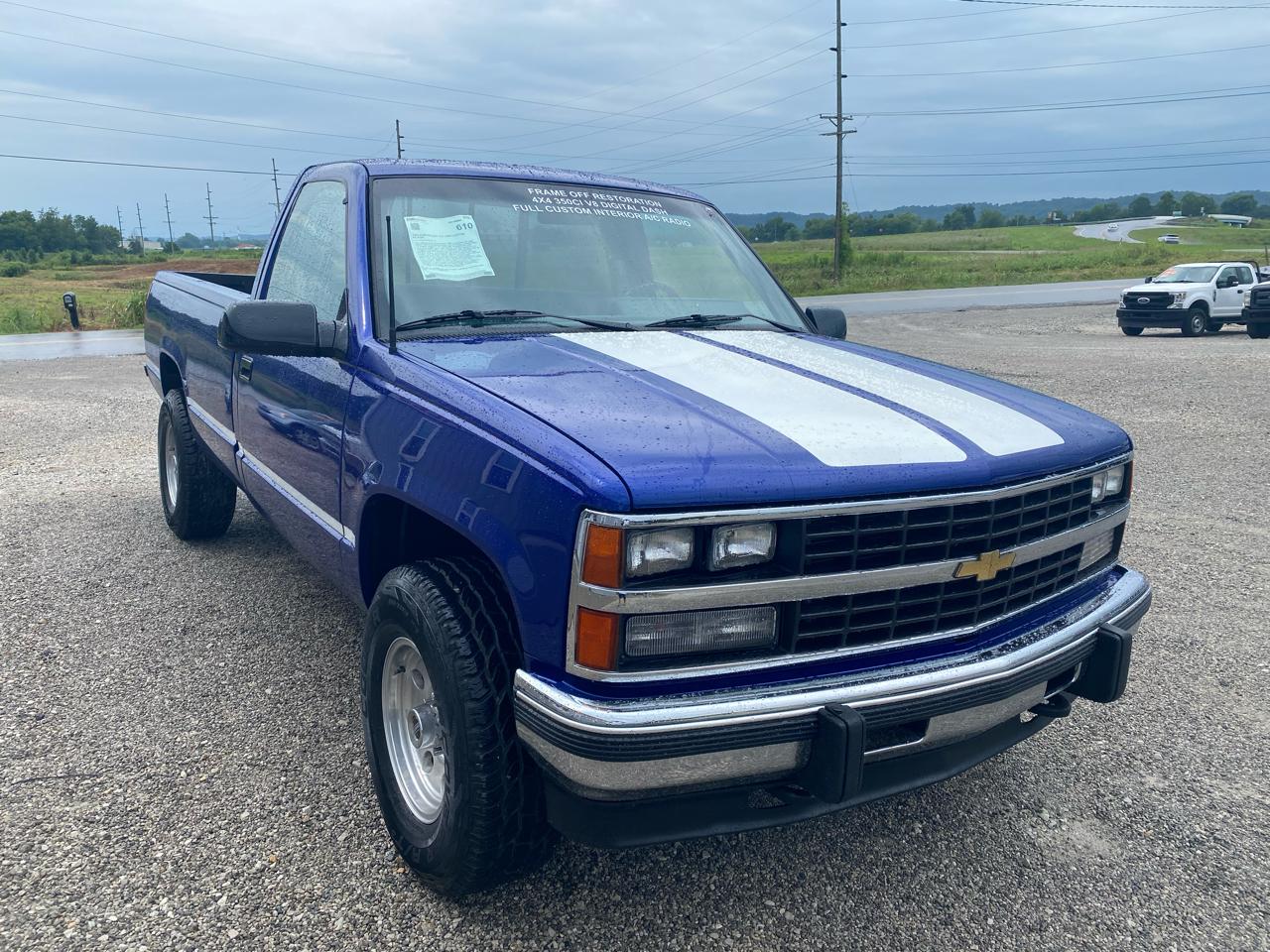 Chevrolet 1/2 Ton Pickups Fleetside 117.5" 4WD 1989