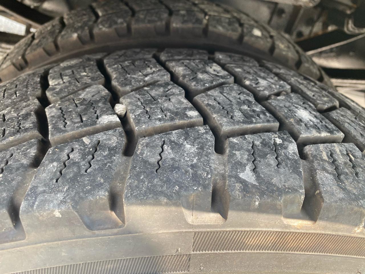 Ford Super Duty F-450 DRW 2WD Reg Cab 141" WB 60" CA XL 2012