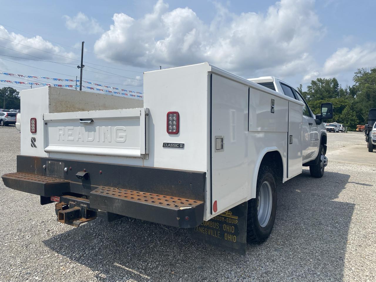 Chevrolet Silverado 3500HD CC 2WD Crew Cab 177" WB, 60" CA Work Truck 2022