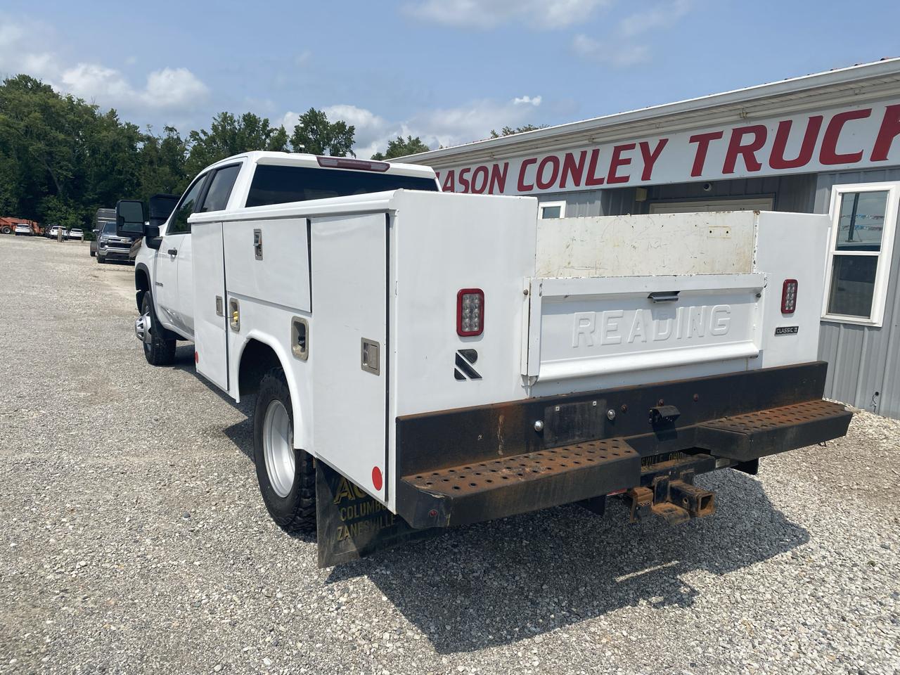 Chevrolet Silverado 3500HD CC 2WD Crew Cab 177" WB, 60" CA Work Truck 2022
