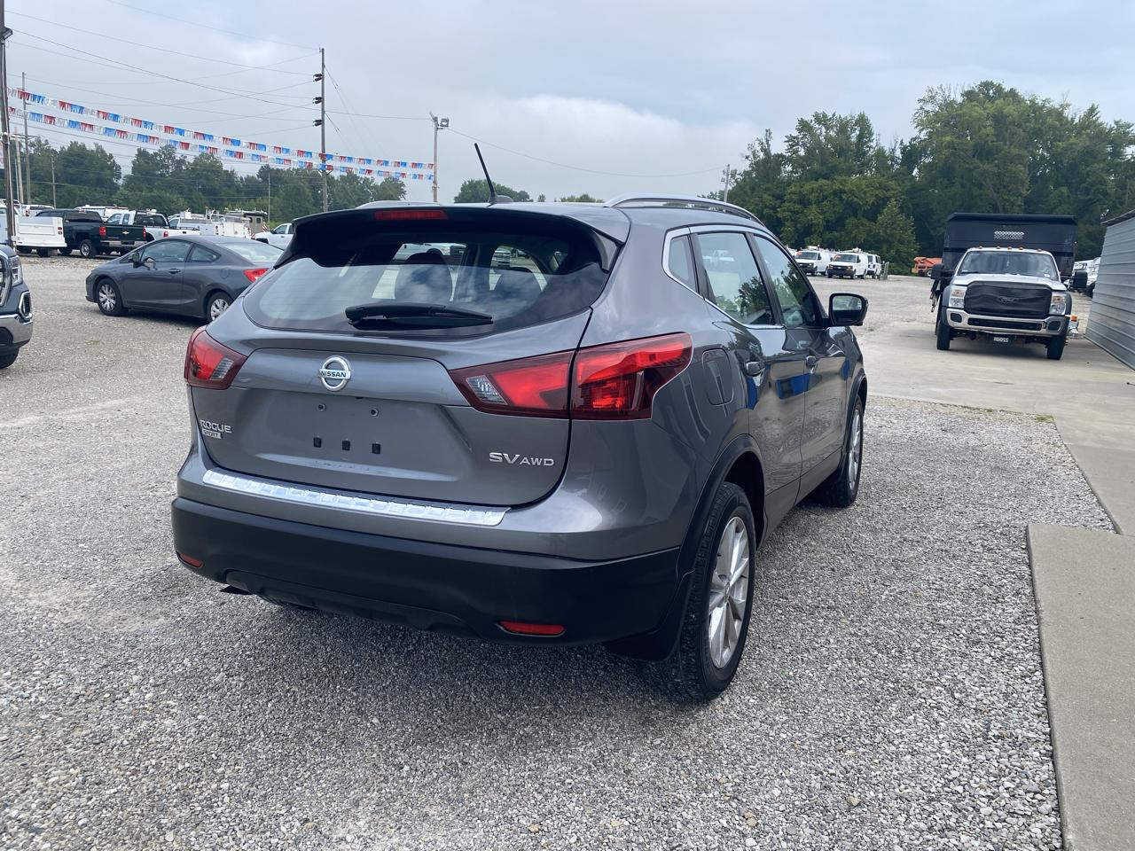 Nissan Rogue Sport AWD SV 2017