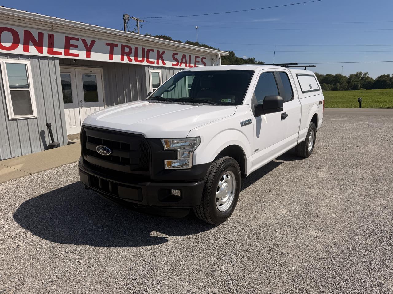 Ford F-150 4WD SuperCab 145" XL 2015