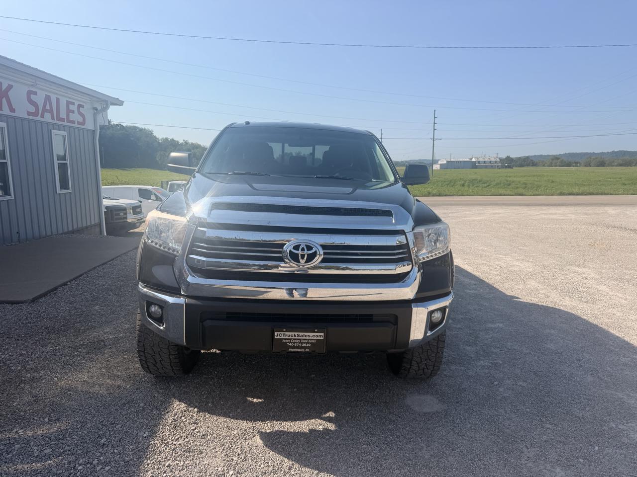 Toyota Tundra 4WD SR5 Double Cab 6.5' Bed 4.6L (Natl) 2017