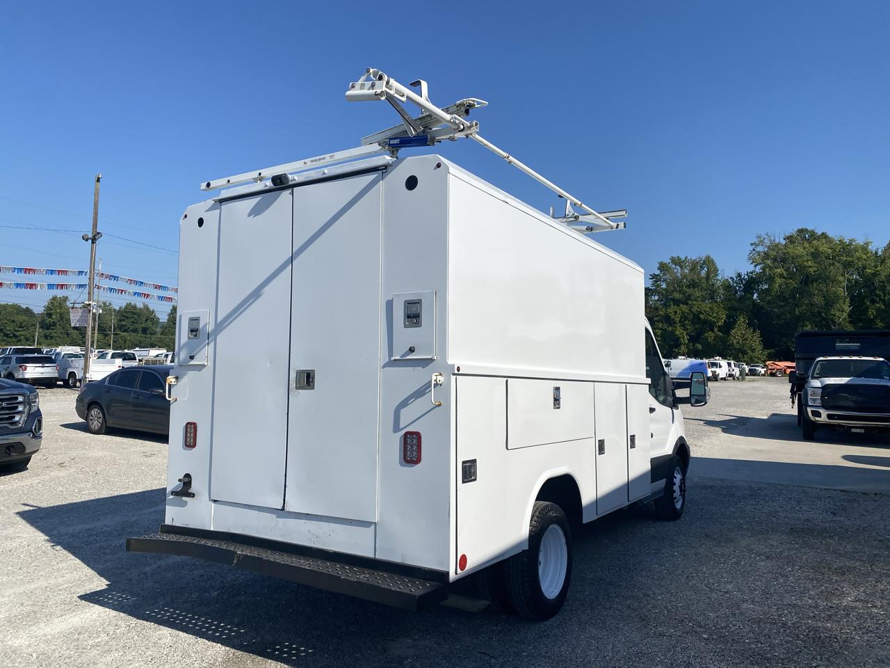Ford Transit Cutaway T-350 DRW 138" WB 9950 GVWR 2019