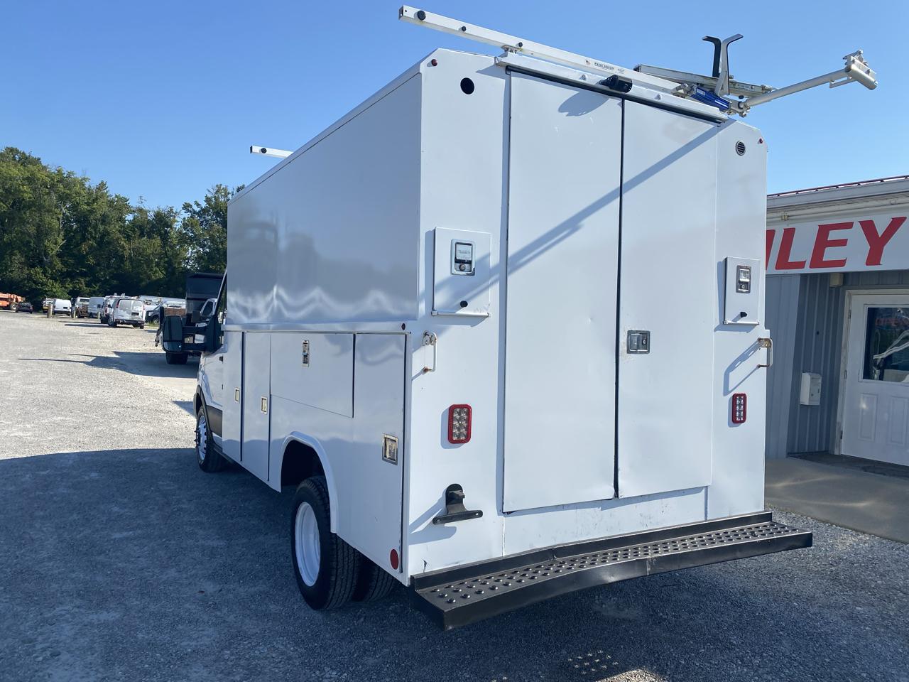 Ford Transit Cutaway T-350 DRW 138" WB 9950 GVWR 2019