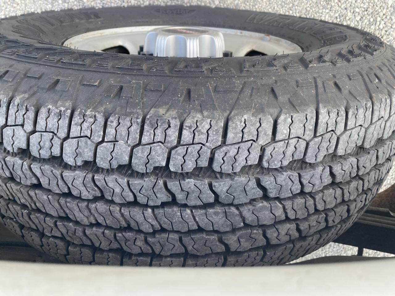 GMC Savana Cargo Van RWD 2500 155" 2016