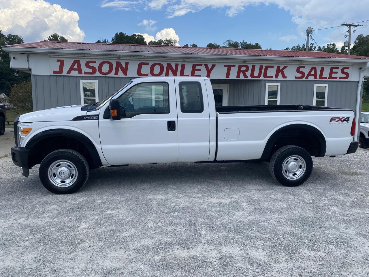 Ford Super Duty F-250 SRW 4WD SuperCab 142" Lariat 2016