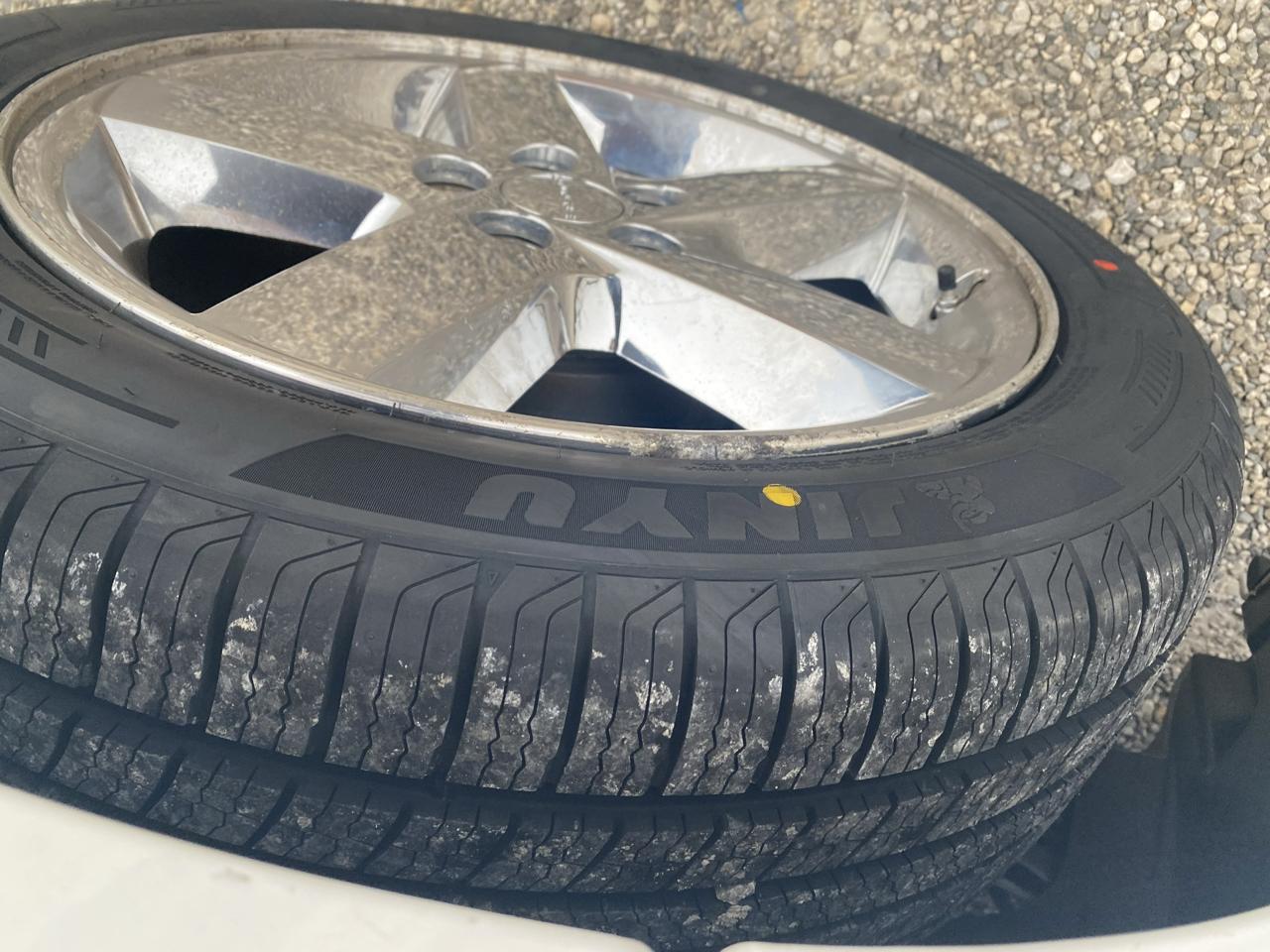 Dodge Avenger 4dr Sdn SXT 2013