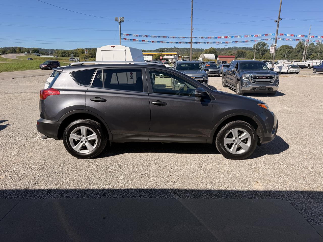 Toyota RAV4 AWD 4dr XLE (Natl) 2014