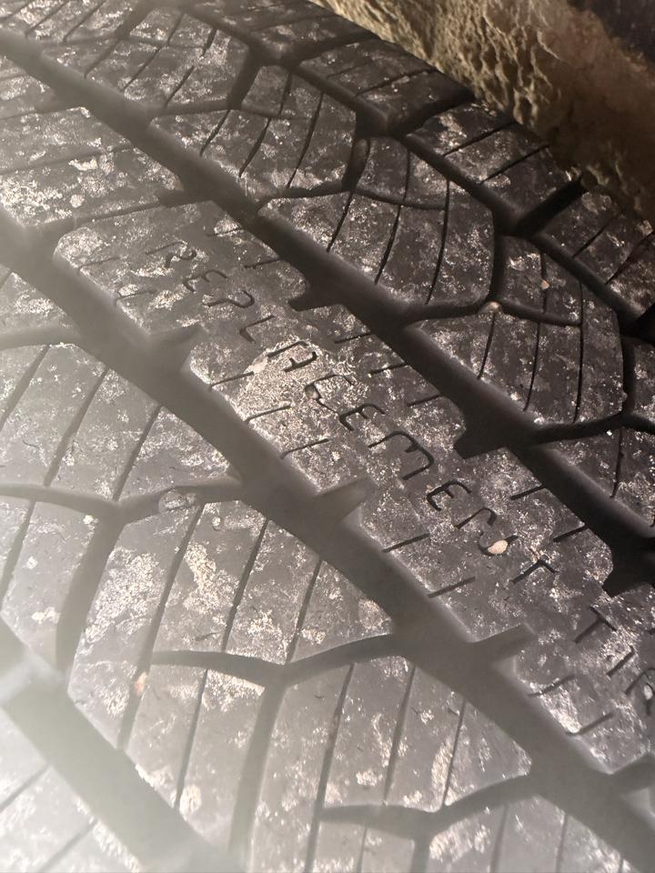 Toyota RAV4 AWD 4dr XLE (Natl) 2014