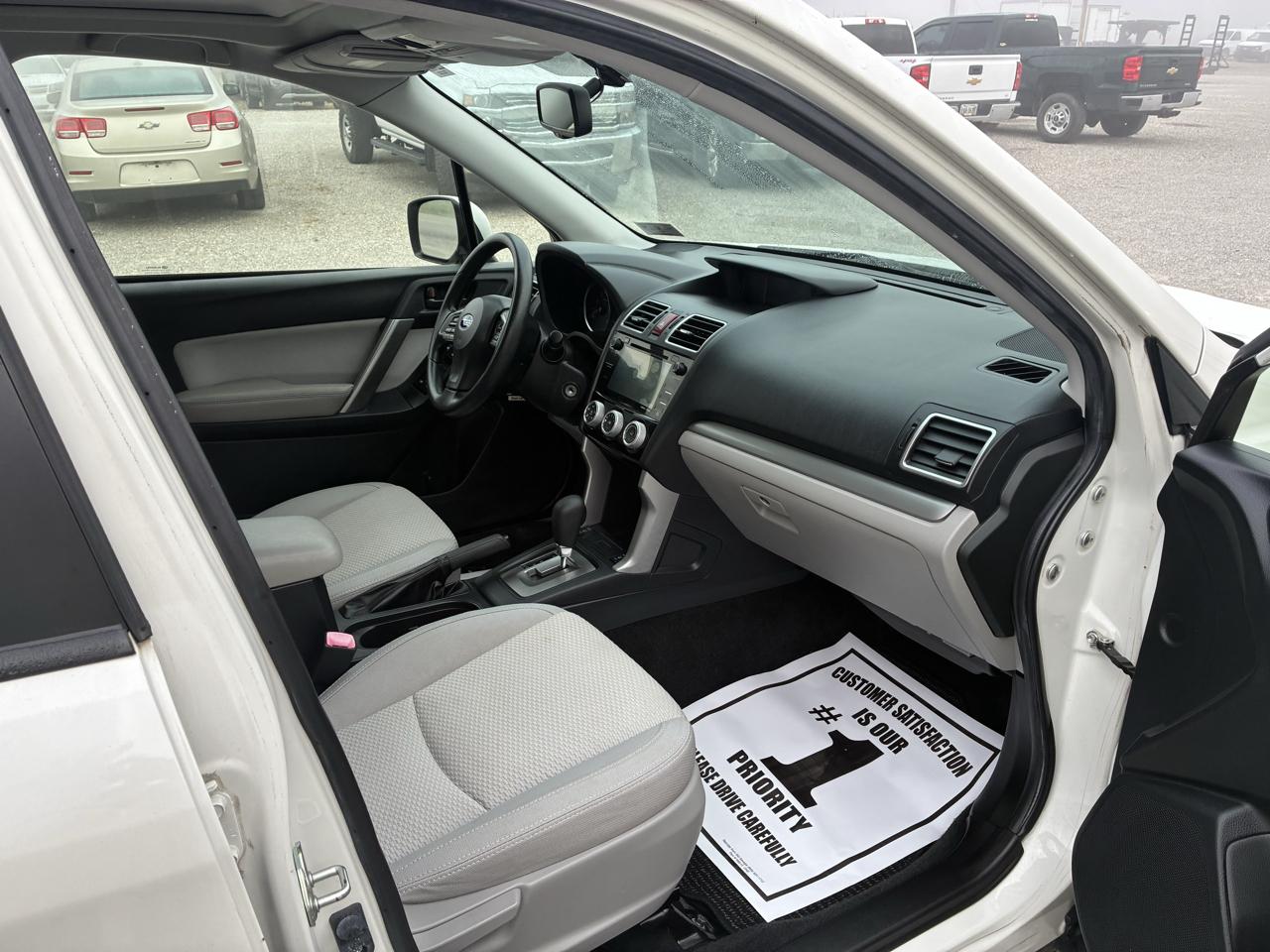Subaru Forester 4dr CVT 2.5i Premium PZEV 2016